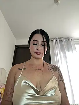 Snapshot of Libia_James chatting on 05-25-26, 07:23 Libia James online show from 05-25-26, 07:23
