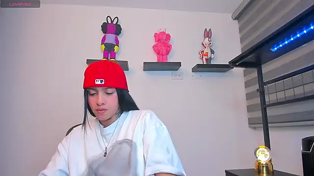 Snapshot of Gangster_Girl chatting on 02-23-26, 02:46 Gangster Girl online show from 02-23-26, 02:46