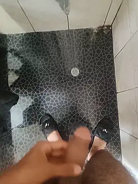 Jose4236 online show from 12-18-25, 04:33