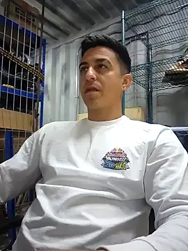 Snapshot of Ghostman89 chatting on 12-29-24, 05:54 Ghostman89 online show from 12-29-24, 05:54