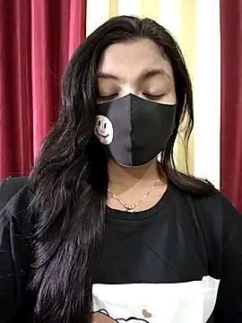 Snapshot of Myra-sen chatting on 10-18-25, 03:52 Myra-sen online show from 10-18-25, 03:52