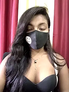 Snapshot of Myra-sen chatting on 10-19-25, 04:26 Myra-sen online show from 10-19-25, 04:26
