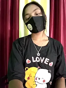 Snapshot of Myra-sen chatting on 02-25-25, 04:14 Myra-sen online show from 02-25-25, 04:14