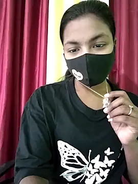 Snapshot of Myra-sen chatting on 03-07-25, 04:02 Myra-sen online show from 03-07-25, 04:02