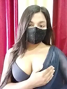 Snapshot of Myra-sen chatting on 06-11-26, 03:14 Myra-sen online show from 06-11-26, 03:14