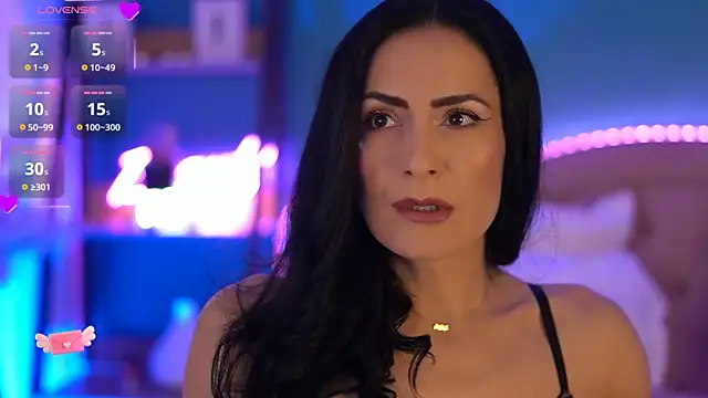 RaisaVawn online show from 04-14-26, 06:07