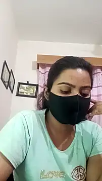 Snapshot of Amisha-2 chatting on 06-28-26, 11:22 Amisha-2 online show from 06-28-26, 11:22