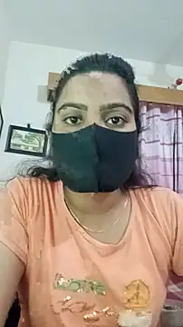 Snapshot of Amisha-2 chatting on 06-27-26, 07:31 Amisha-2 online show from 06-27-26, 07:31