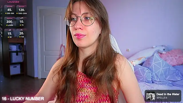 Snapshot of ms_allison_w chatting on 05-30-26, 10:54 ms allison w online show from 05-30-26, 10:54