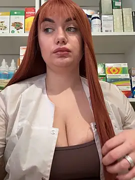 Maya Willis online show from 12-23-25, 03:50