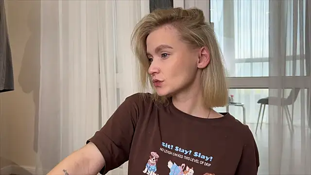 Adelovenick online show from 11-18-25, 12:19