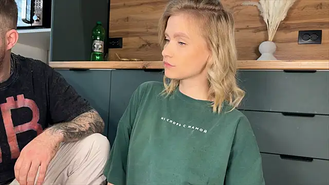 Adelovenick online show from 04-02-26, 08:10