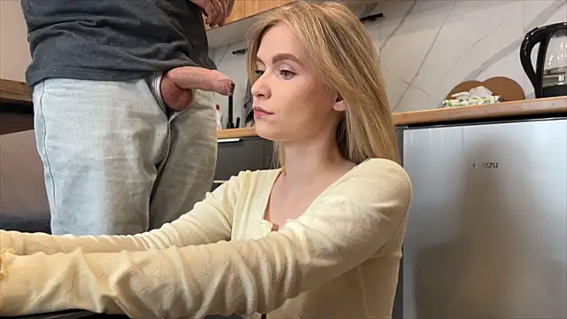 Adelovenick online show from 04-20-26, 03:53