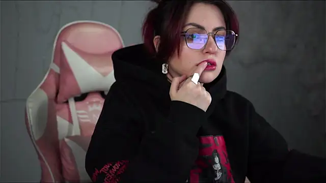 Lana  May online show from 03-16-25, 11:27