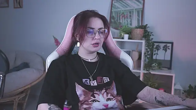 Lana  May online show from 03-14-25, 02:41