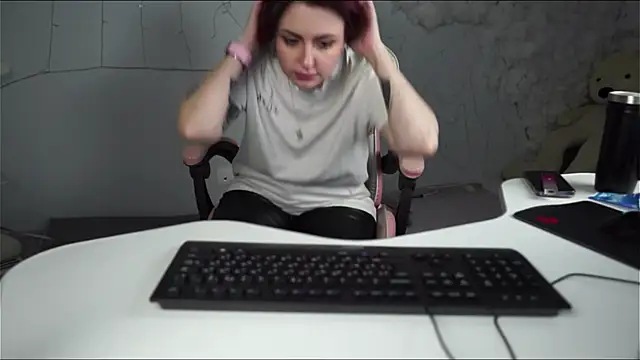 Lana  May online show from 03-16-25, 02:33