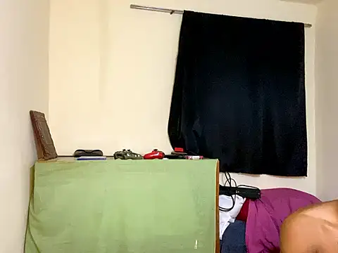 Snapshot of GaaTto chatting on 10-04-25, 12:56 GaaTto online show from 10-04-25, 12:56