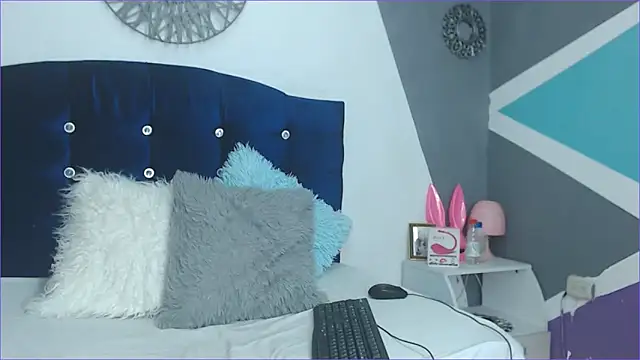 Snapshot of chicago_28 chatting on 01-29-25, 11:46 chicago 28 online show from 01-29-25, 11:46