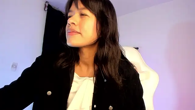 meganthompsonn22 online show from 02-21-26, 08:05