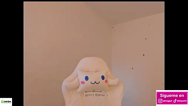 meganthompsonn22 online show from 11-11-25, 12:22