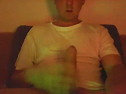 Snapshot of Sunnygun0 chatting on 03-03-25, 01:45 Sunnygun0 online show from 03-03-25, 01:45