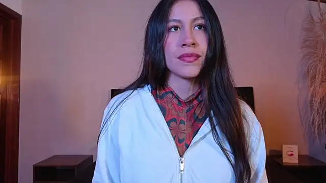 EmiGomez  online show from 03-10-26, 01:26