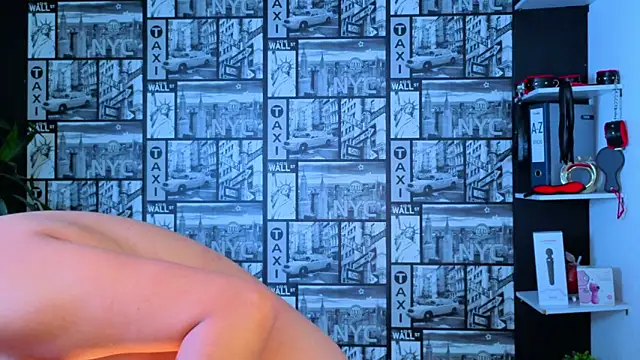 EmiGomez  online show from 06-19-26, 03:23