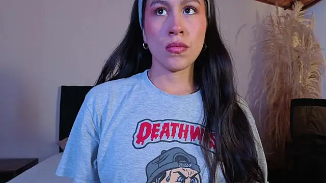 EmiGomez  online show from 03-13-26, 01:16