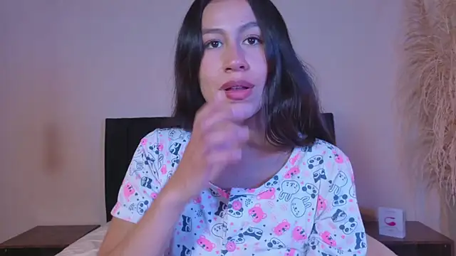 EmiGomez  online show from 02-22-26, 03:24