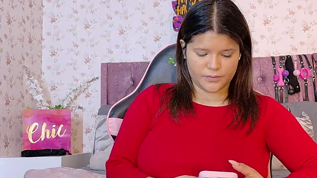 AvrillThomas online show from 11-05-25, 03:59