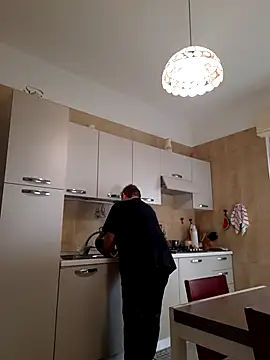 Snapshot of bluangelo chatting on 10-14-25, 08:15 bluangelo online show from 10-14-25, 08:15