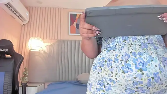 samyriverss online show from 12-21-25, 12:40