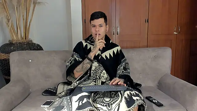 jamesinked  online show from 12-15-25, 05:41