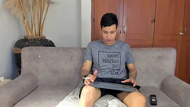 jamesinked  online show from 12-19-25, 08:00