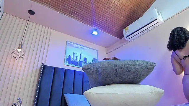 viiolett lee online show from 01-11-26, 08:27