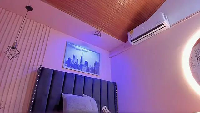 viiolett lee online show from 03-19-25, 08:22