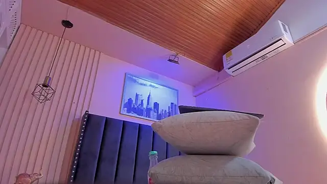 viiolett lee online show from 03-22-25, 11:20