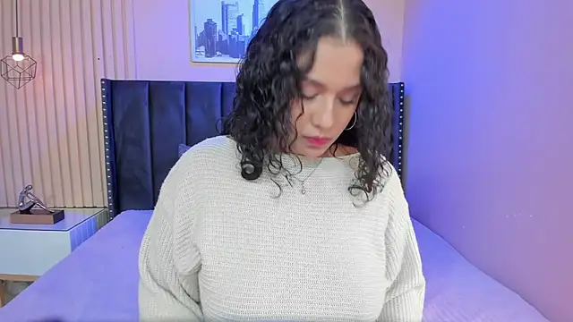 viiolett lee online show from 12-04-25, 07:24