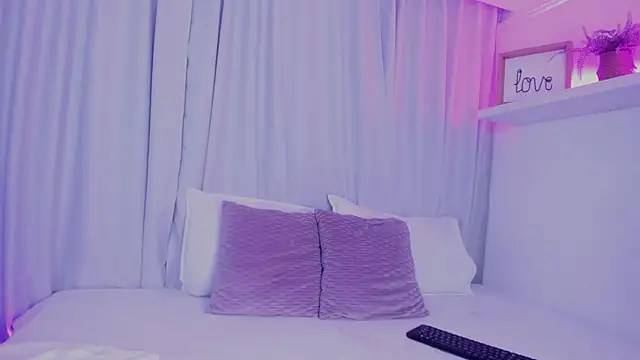 susyy7 online show from 10-27-25, 07:37