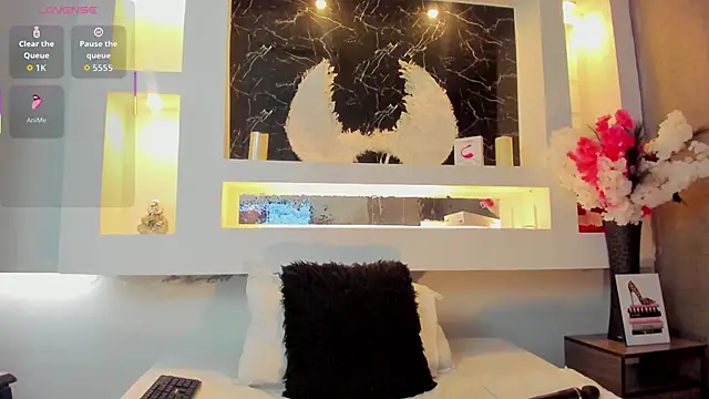 Cinthya mjs online show from 10-24-25, 12:04