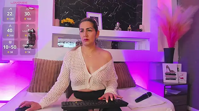 Snapshot of Cinthya_mjs chatting on 02-26-26, 01:00 Cinthya mjs online show from 02-26-26, 01:00