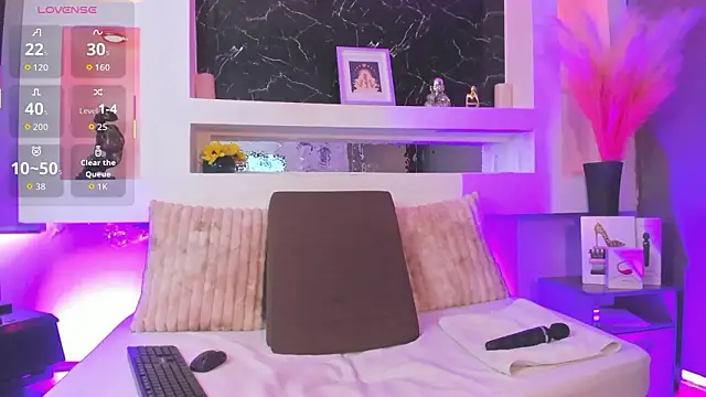 Snapshot of Cinthya_mjs chatting on 02-09-26, 12:58 Cinthya mjs online show from 02-09-26, 12:58