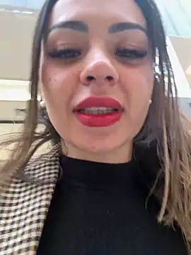 carol amorim online show from 06-12-26, 03:43