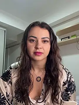Snapshot of carol_amorim chatting on 12-03-24, 06:33 carol amorim online show from 12-03-24, 06:33