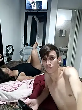 Milfvalesk online show from 03-25-26, 03:28