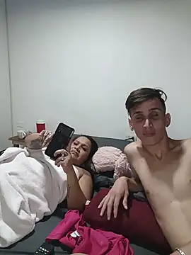 Milfvalesk online show from 05-31-26, 05:40