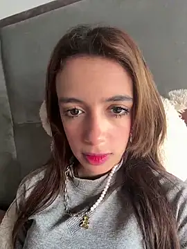 Snapshot of Melody_Ds chatting on 02-11-25, 06:44 Melody Ds online show from 02-11-25, 06:44