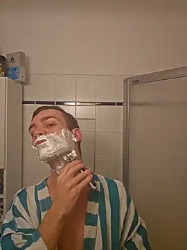 nickdtr online show from 12-18-25, 04:06