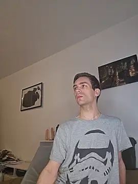 nickdtr online show from 10-22-25, 04:06