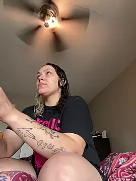 Snapshot of WASHDOWNTHEBUBBLES chatting on 01-07-25, 07:17 WASHDOWNTHEBUBBLES online show from 01-07-25, 07:17